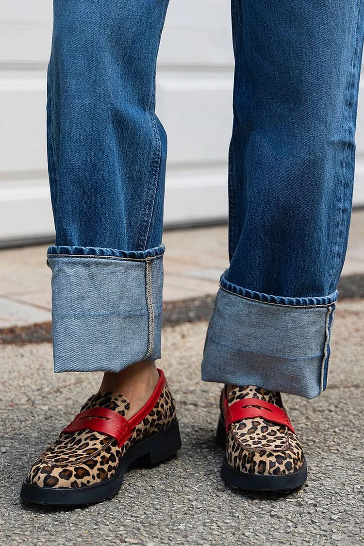 NORTHLINE STUDIO | LEOPARD PRINT LOAFER WITH RED DETAIL