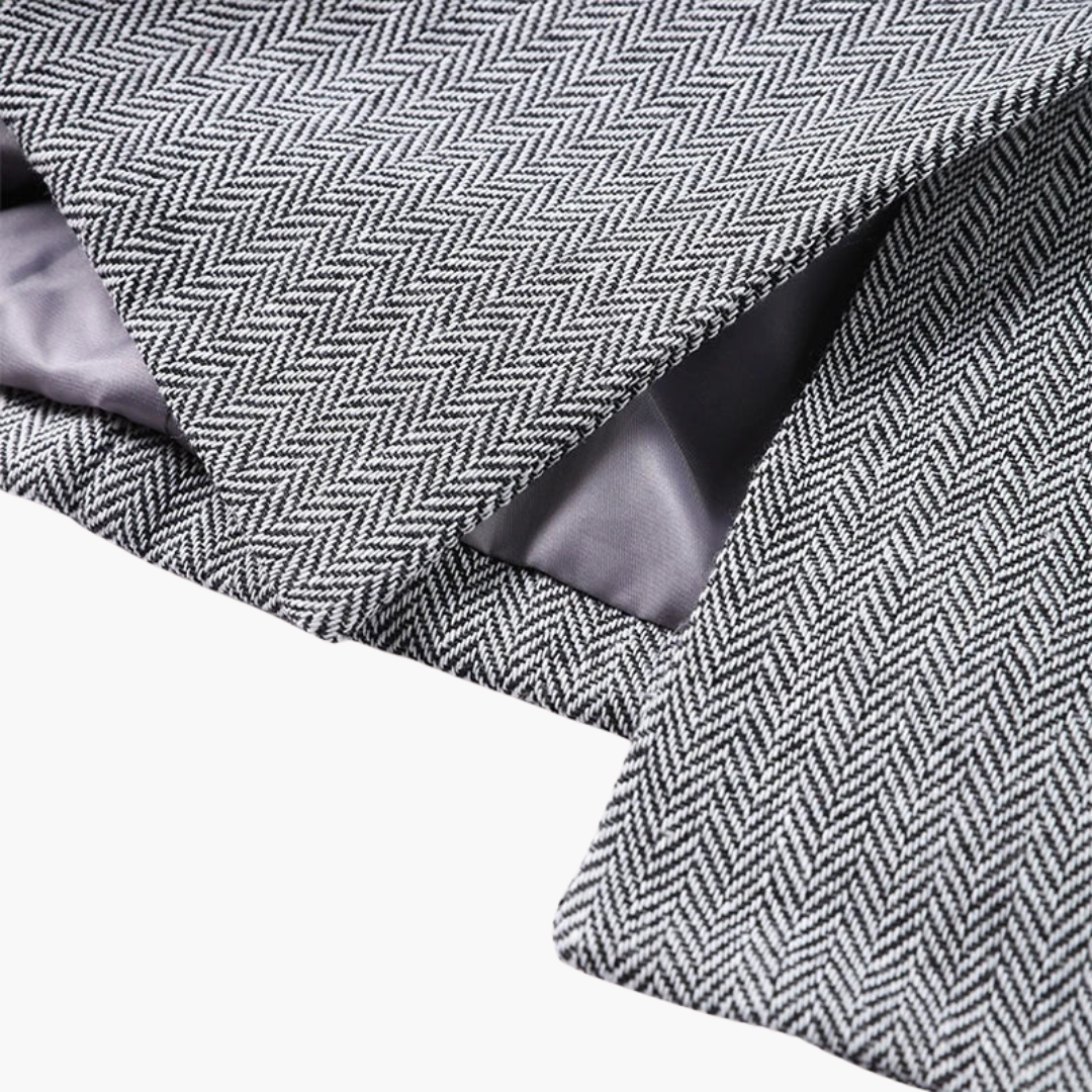 Ivory - Elegant Fishbone Pattern 3-Piece Suit