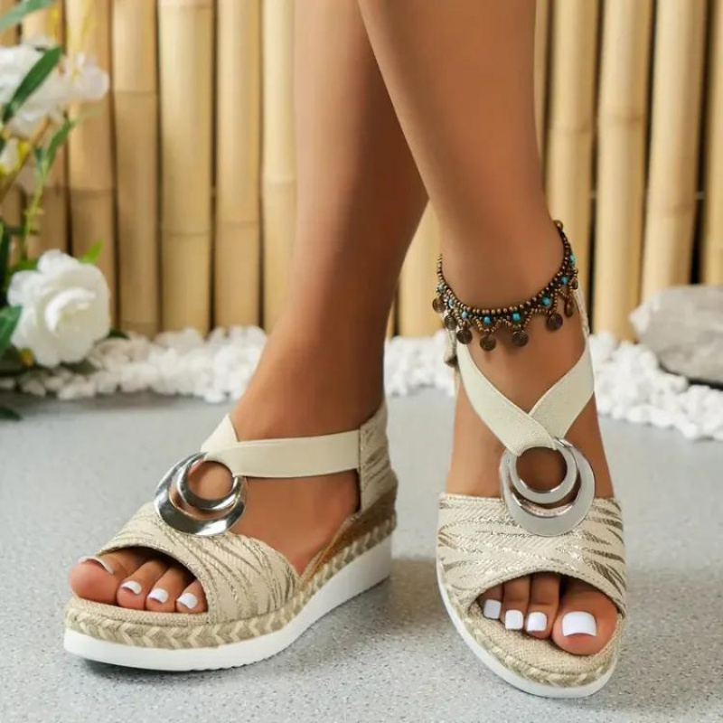 Quinn ~ Orthopedic sandals with optimal support