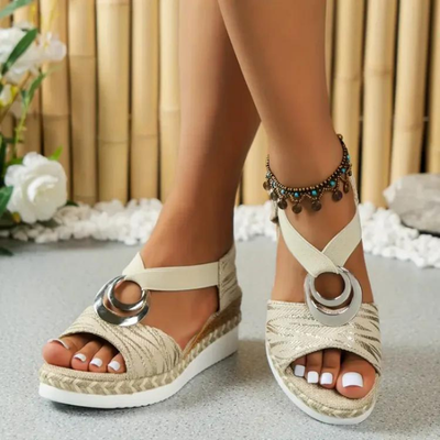 Quinn ~ Orthopedic sandals with optimal support