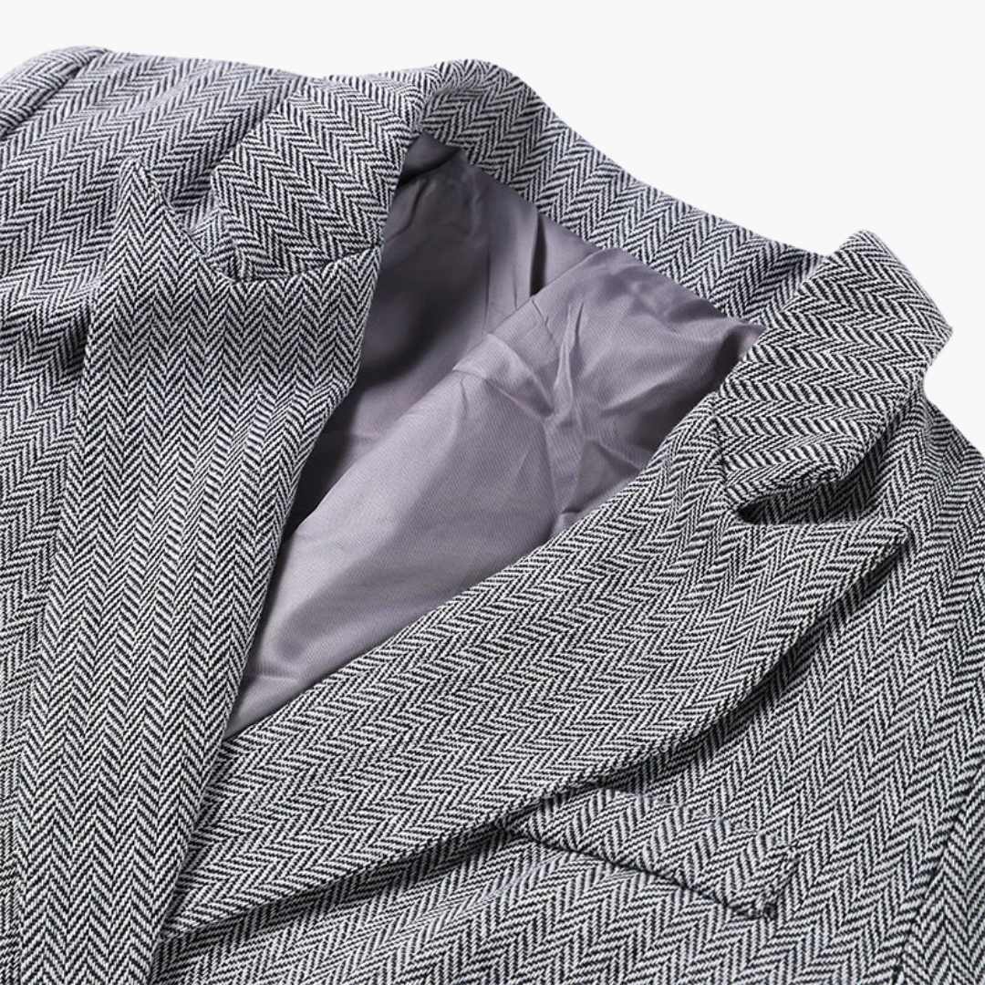 Ivory - Elegant Fishbone Pattern 3-Piece Suit