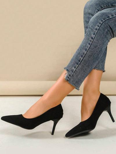 Camila – Two-Tone Buckle Slingbacks