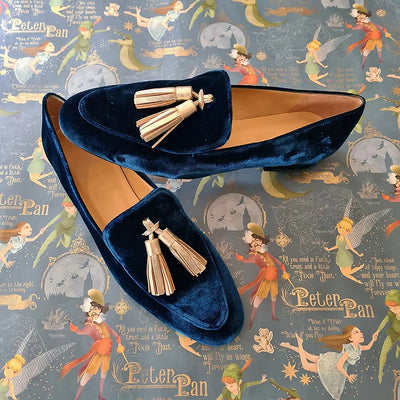 NORTHLINE STUDIO | MIDNIGHT ELEGANCE LOAFERS WITH CHAMPAGNE TASSELS