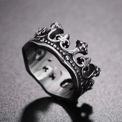 Kingmaker Crown Ring