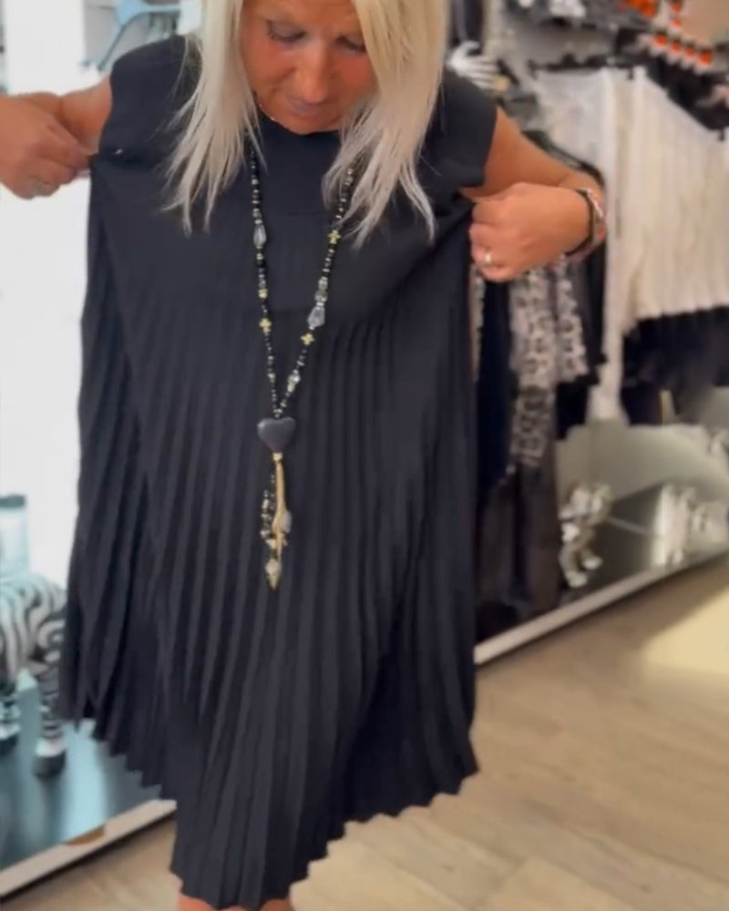 Nova - Trendy Round Neck Pleated Dress