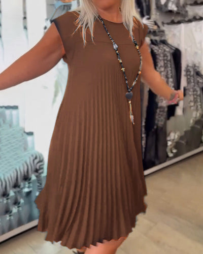 Nova - Trendy Round Neck Pleated Dress