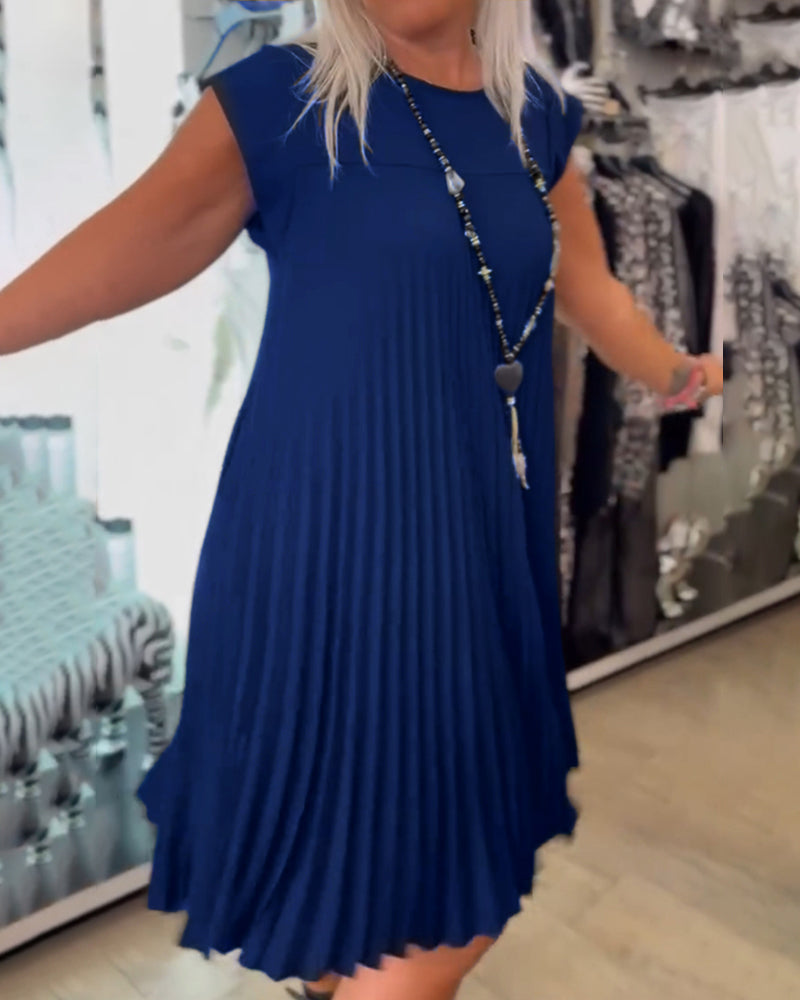 Nova - Trendy Round Neck Pleated Dress