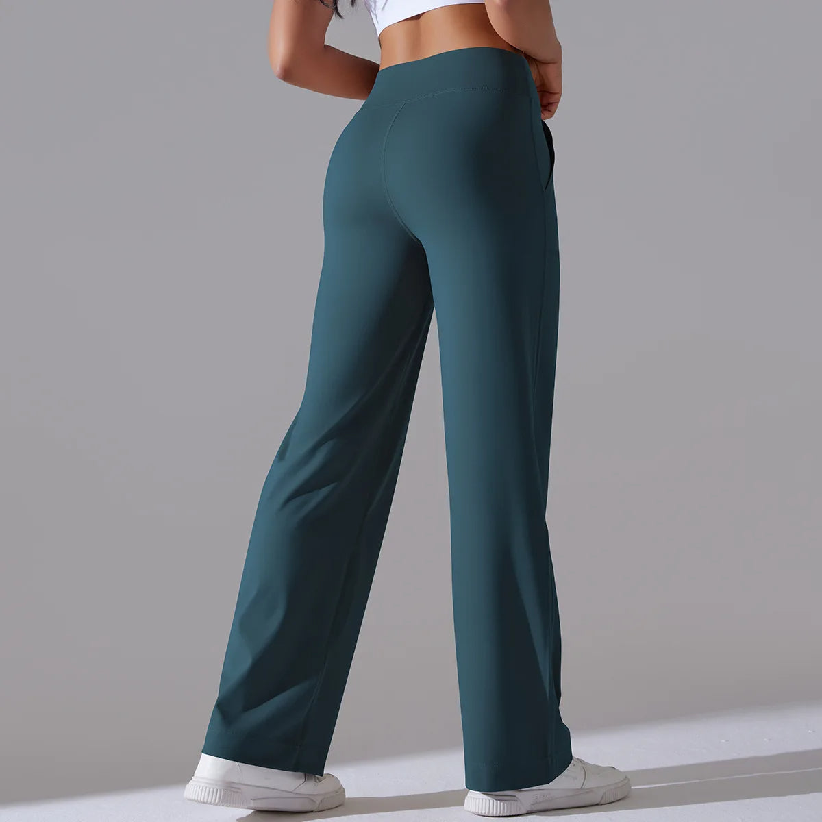 Motive Straight-Leg Yoga Pant