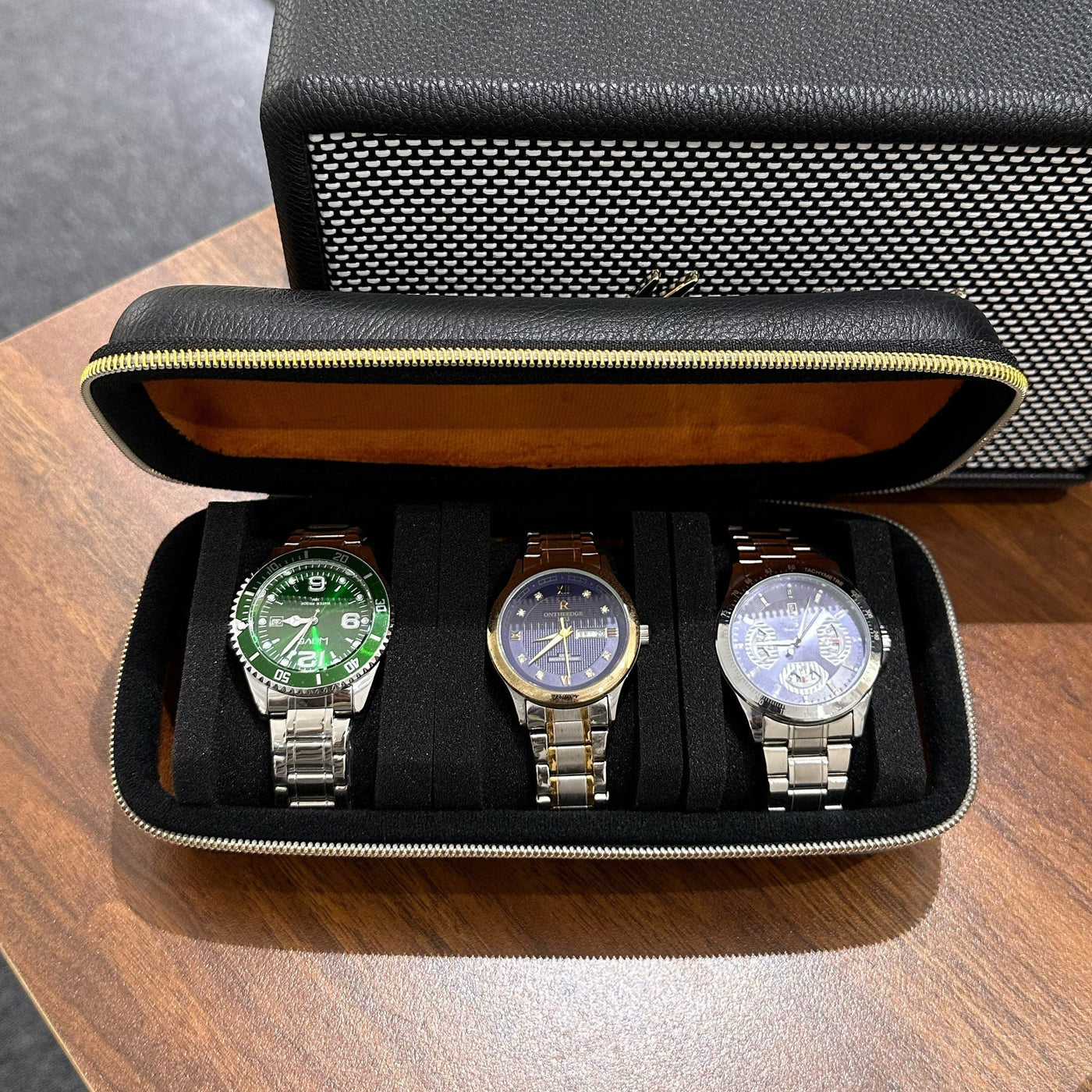 Rovan – 3-Slot Watch Organizer for Travel with Anti-Movement Watch Cushion