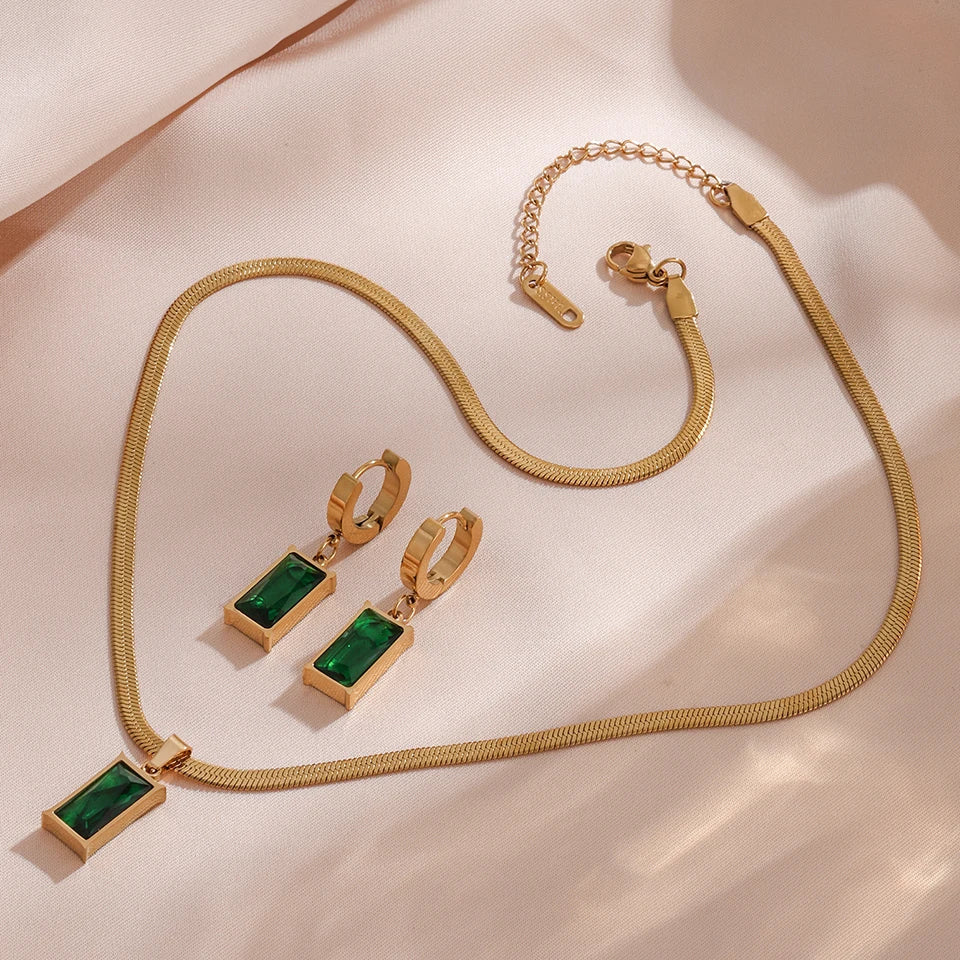 Versailles Emerald Necklace & Earrings Set