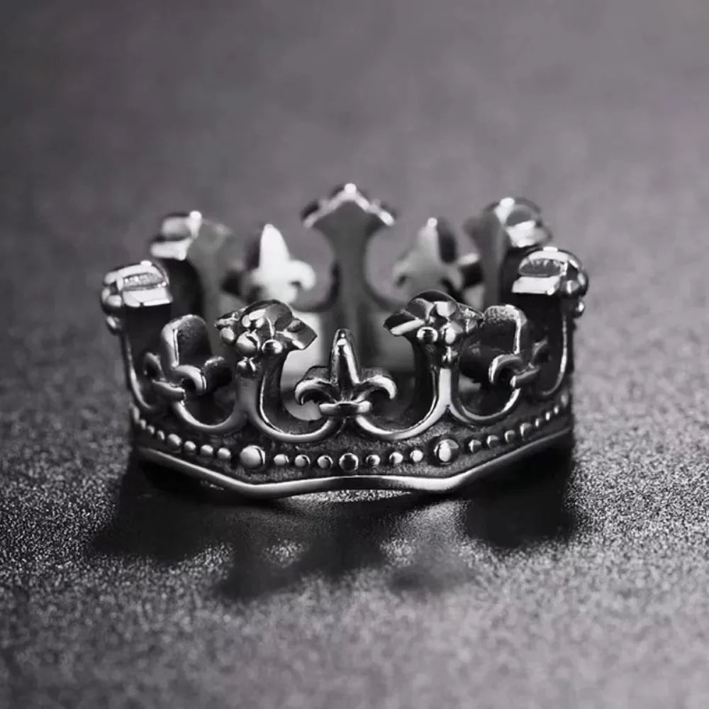 Kingmaker Crown Ring