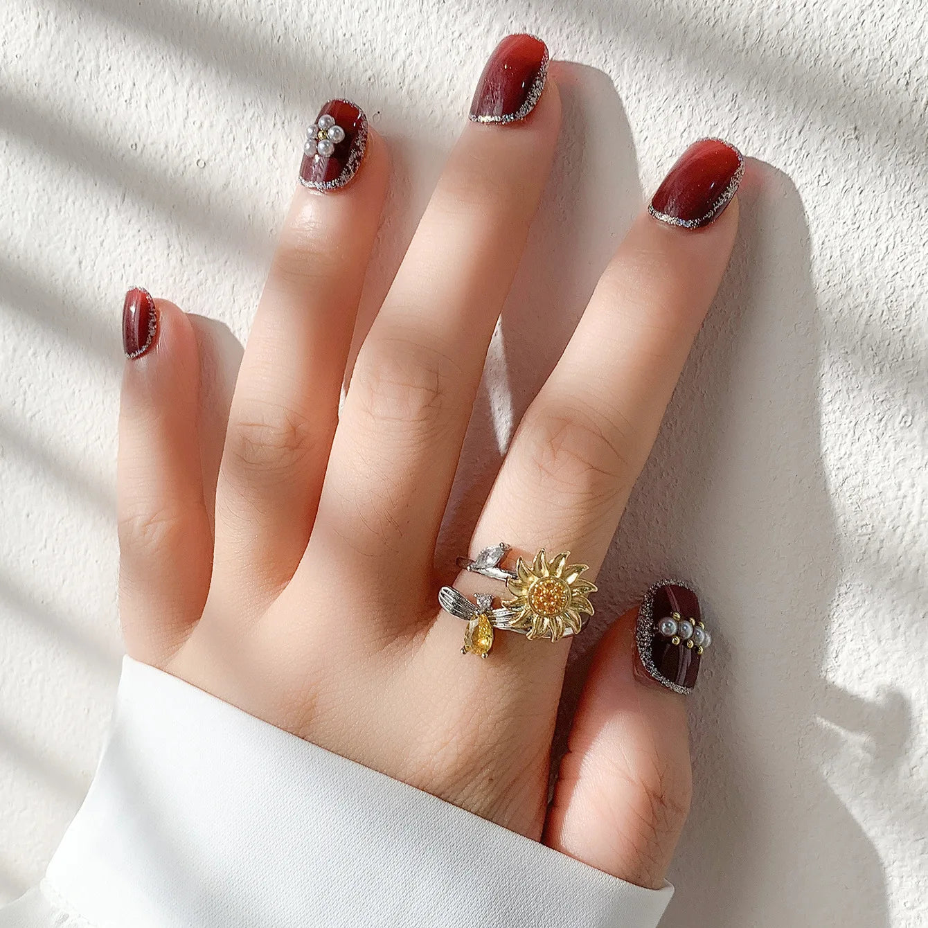 Bloom & Bee Zircon Ring