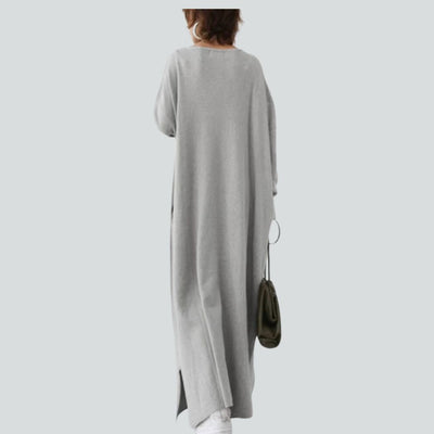 Avencea V-Neck Pullover Dress with Long Sleeves in Loose Fit