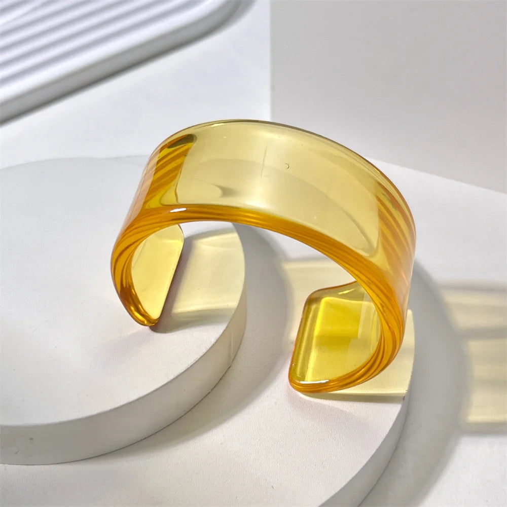 Gloria | Acrylic Bangle