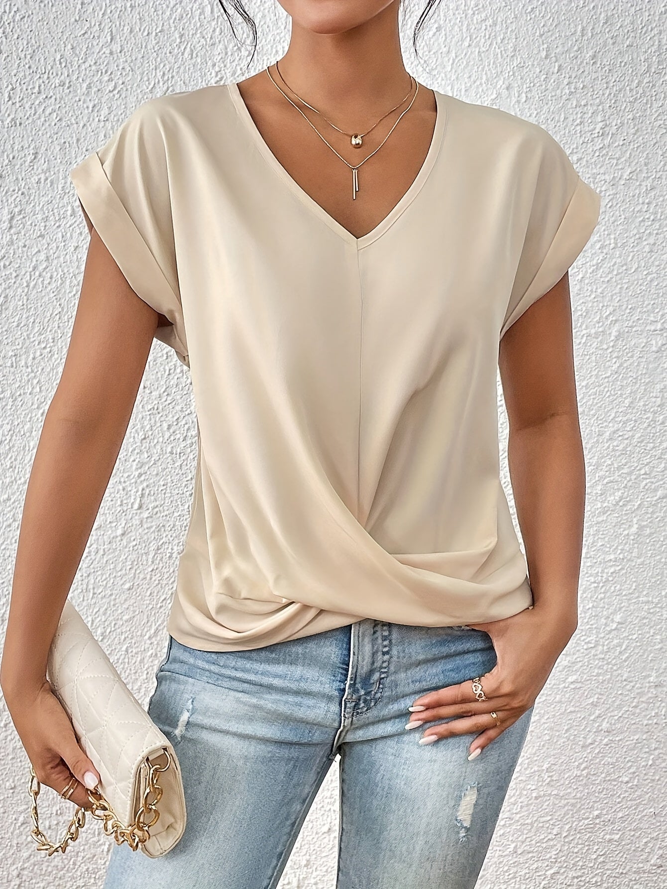 Maya | Twist Front V-Neck Top