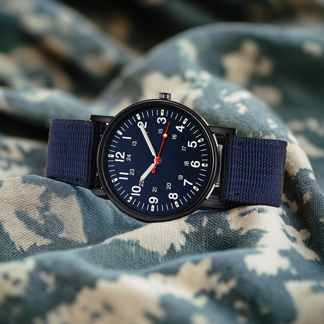 Luxury Quartz Wristwatch™