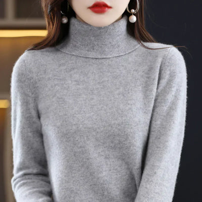 Avencea - Khaki Colored Turtleneck Sweater Made of Luxurious Comfortable Cashmere