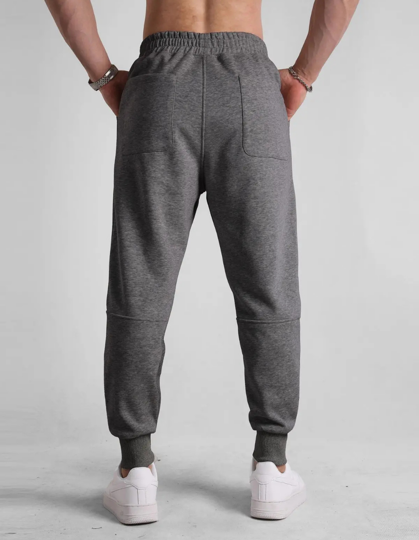 Radius Tapered Jogger