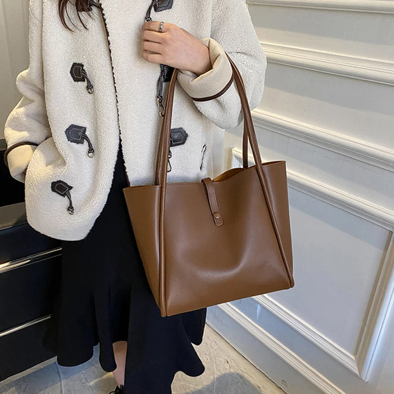 Liora™ | Large Carry Bag