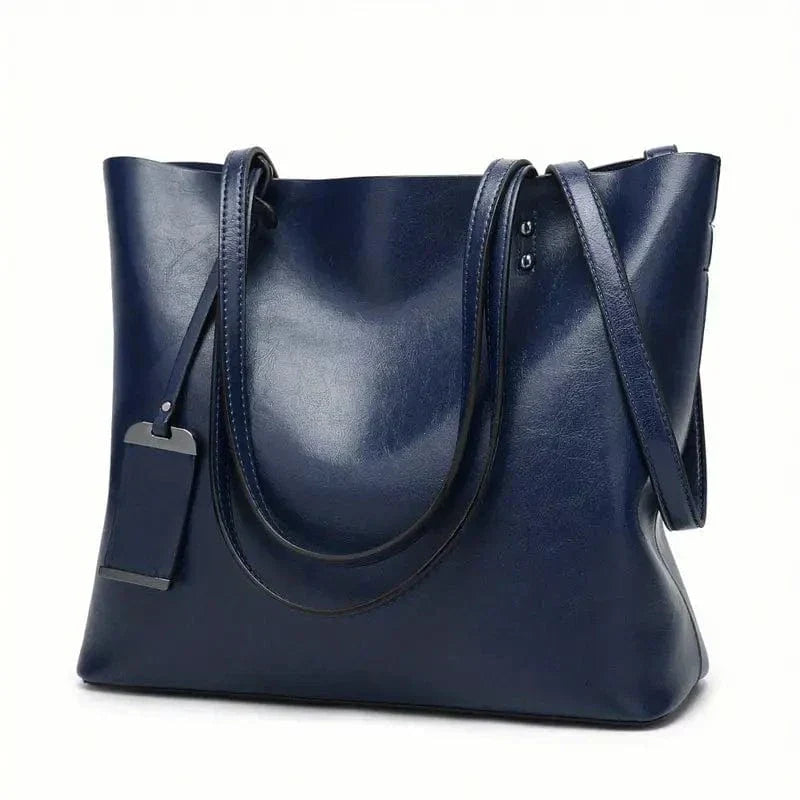 Elegant and versatile leather handbag