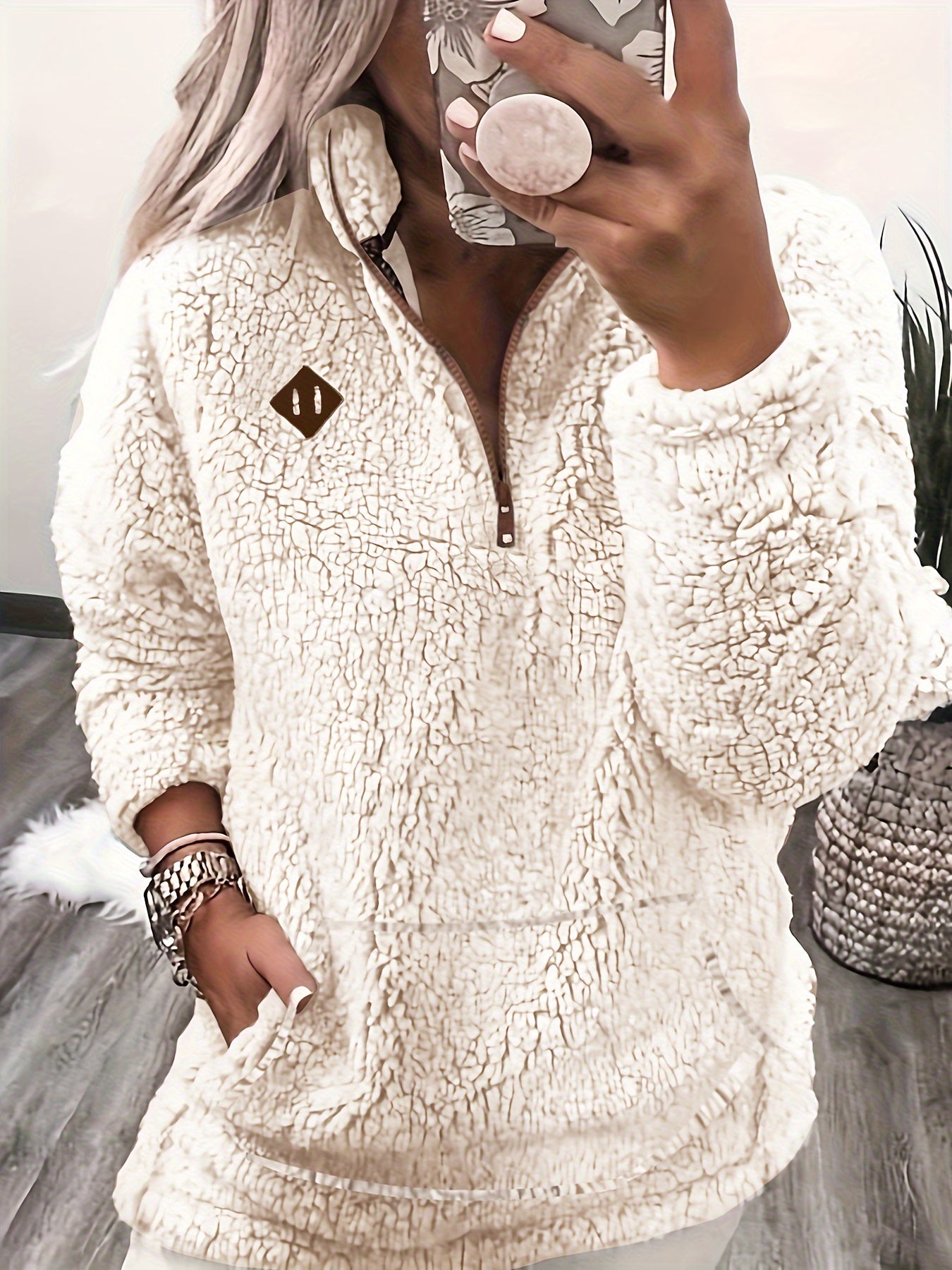 NORTHLINE STUDIO | Patch Quarter Zip Pullover