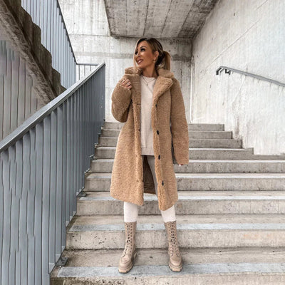 Avencea - Long teddy coat for women in beige