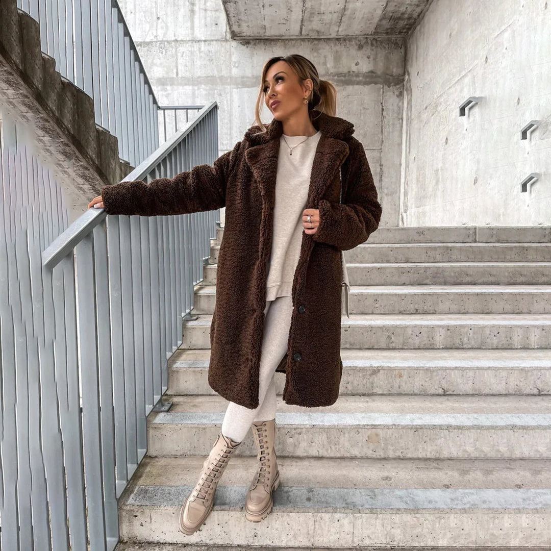 Avencea - Long teddy coat for women in beige