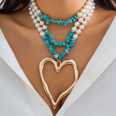 "Amoura" Pearl Necklace
