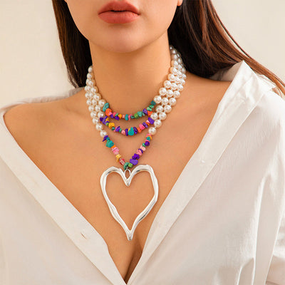 "Amoura" Pearl Necklace