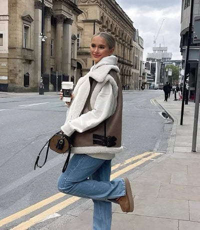 Avencea Autumn Vest – Water-Repellent Material & Unique, Stylish Look