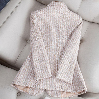 Avencea - Tailored and Fitted Blazer for Women with Elegant Fit