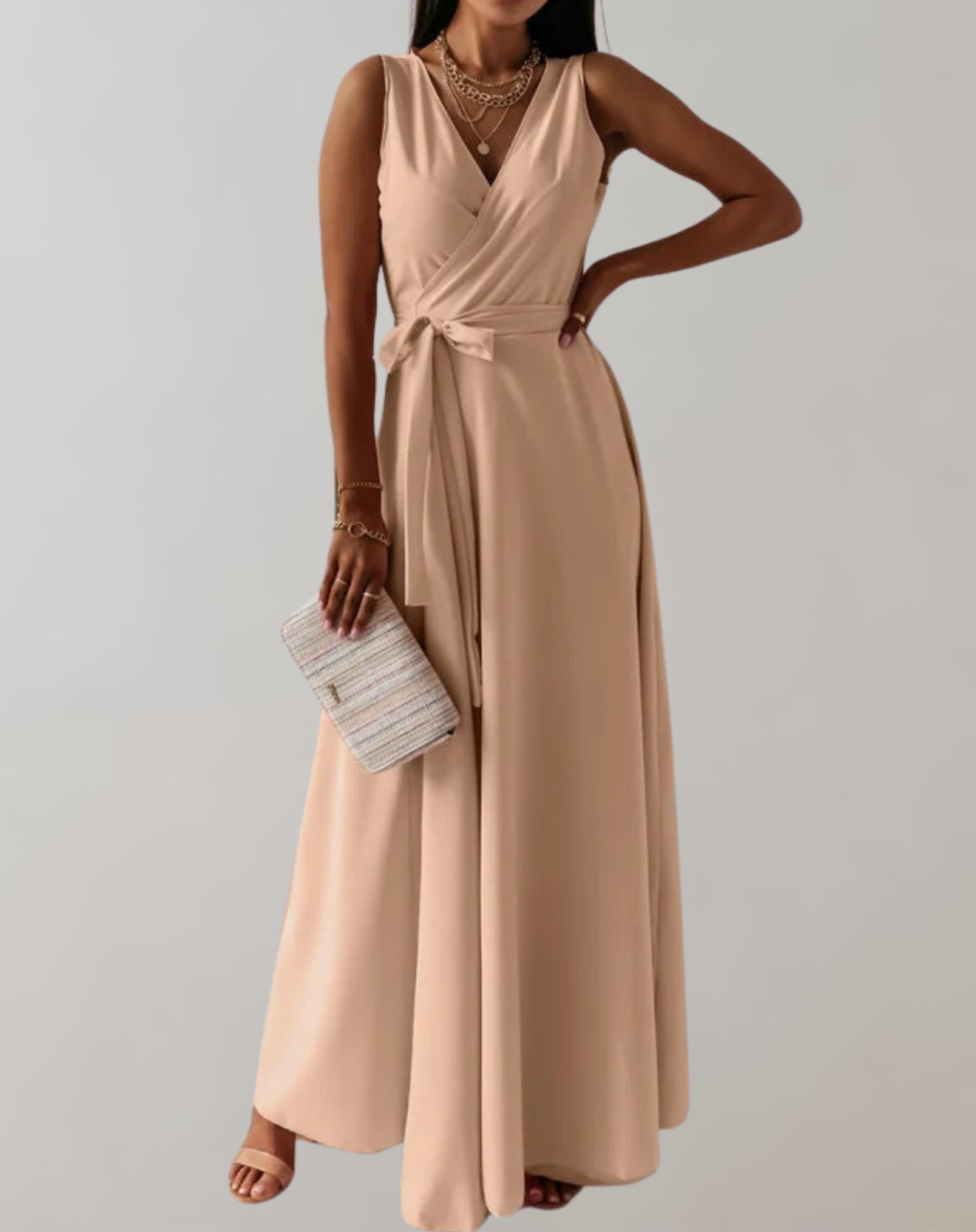 Izora - Elegant V-Neck Sleeveless Gown