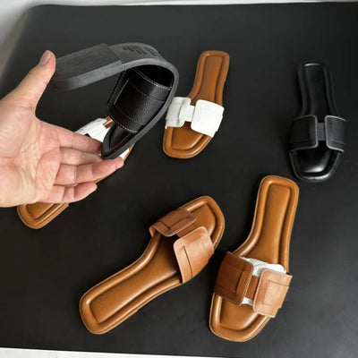 "Eleganza Mediterranea" Leather Sandals