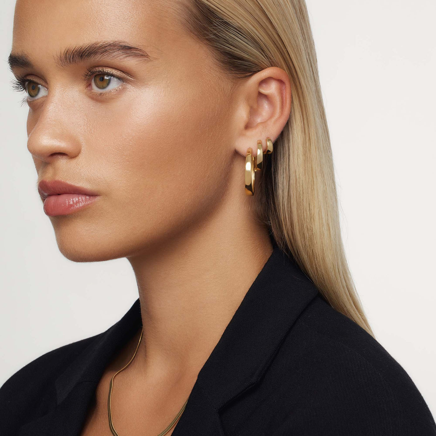 Gia Statement Hoops | White Gold 18k