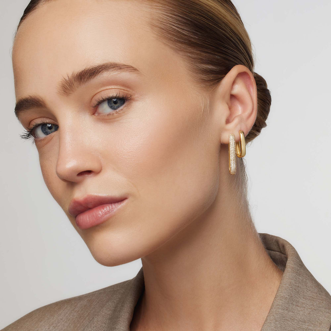 Large Icon Pavé Hoops | Gold 16k