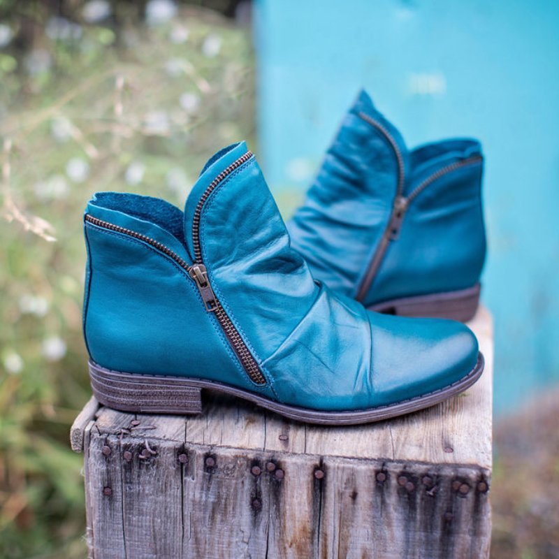Avencea - Warm and Fashionable Ankle Boots for Style-Conscious Women
