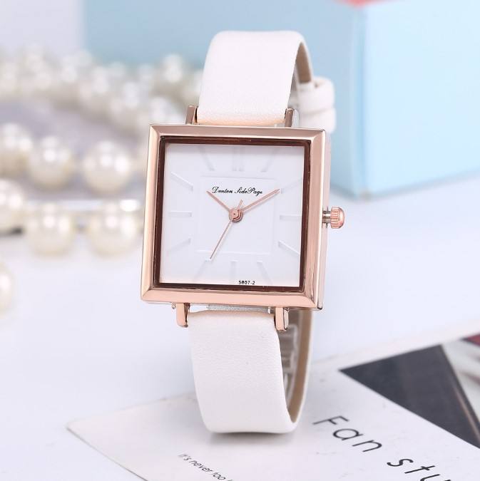 Elegant Square Minimalist Quartz Watch