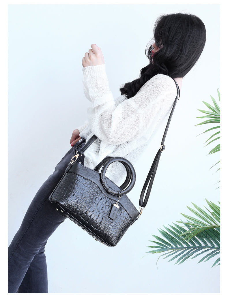 NORTHLINE STUDIO | CROCODILE STYLE HAND BAG