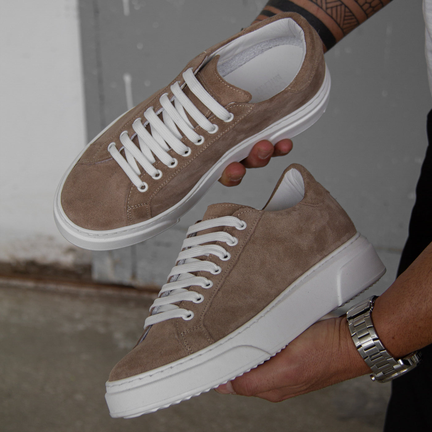 Leon | Modern Sneakers
