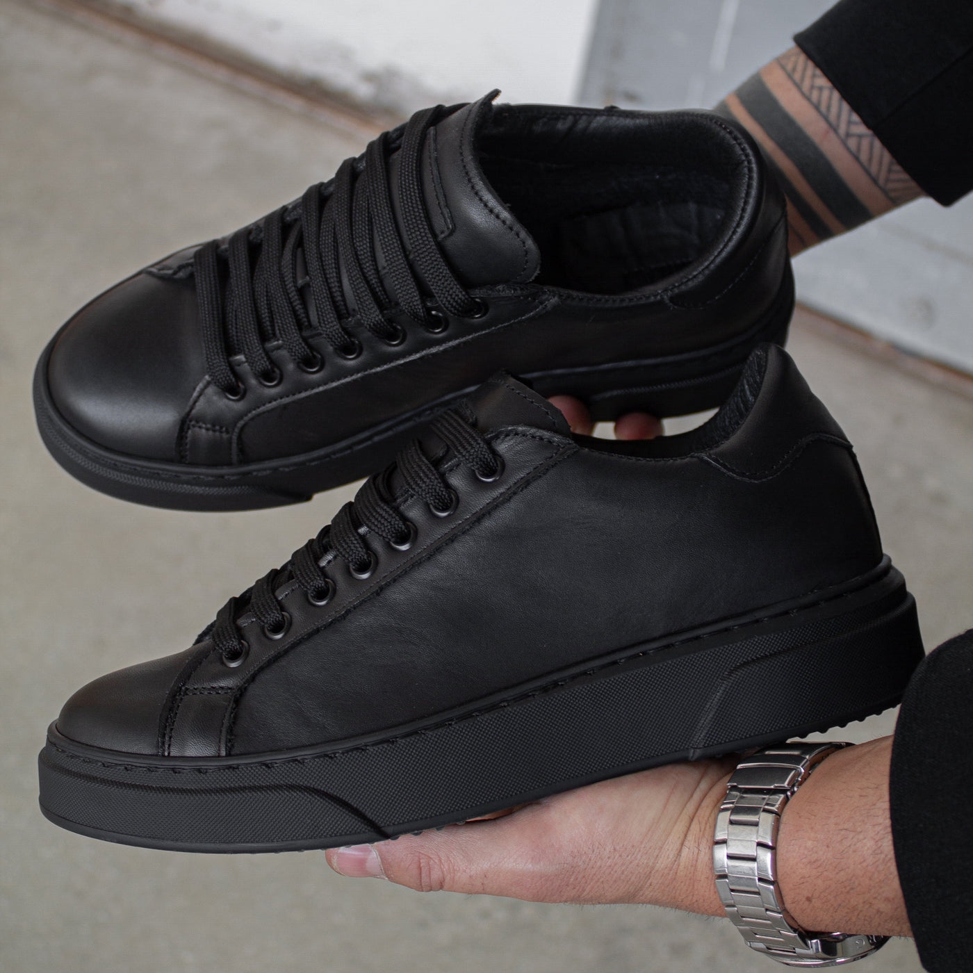 Leon | Modern Sneakers