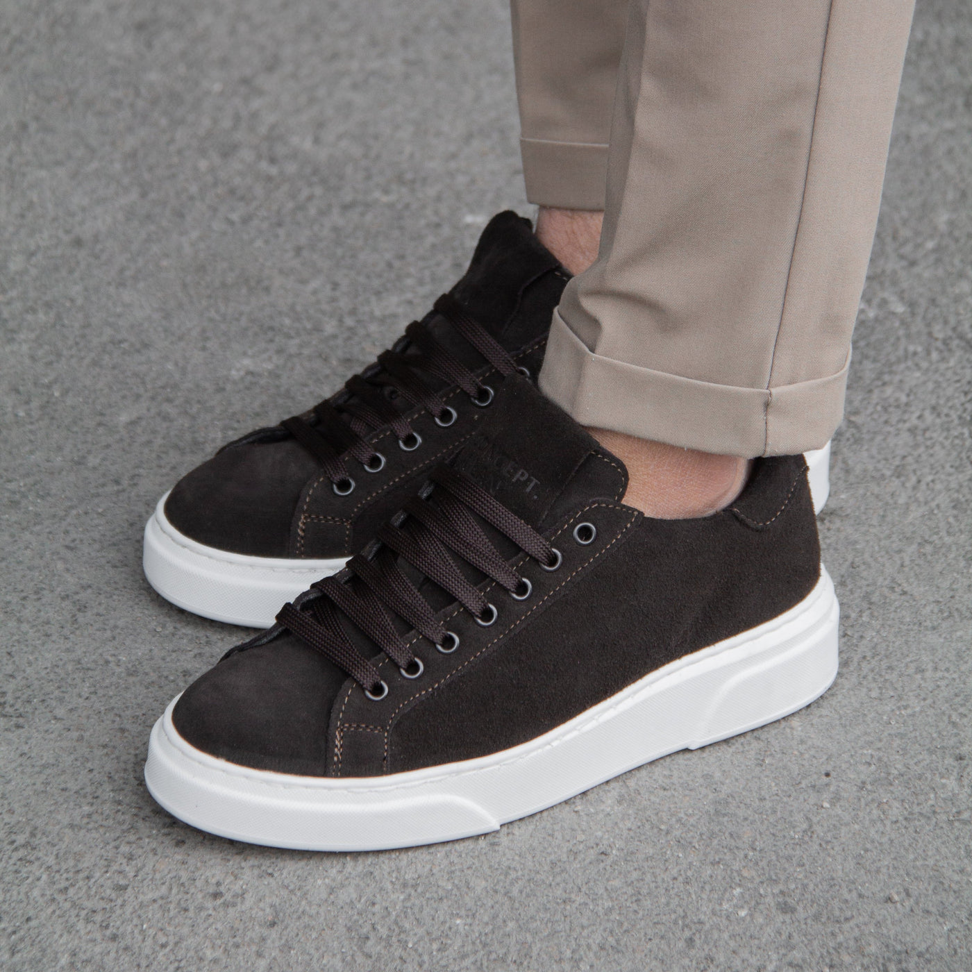 Leon | Modern Sneakers
