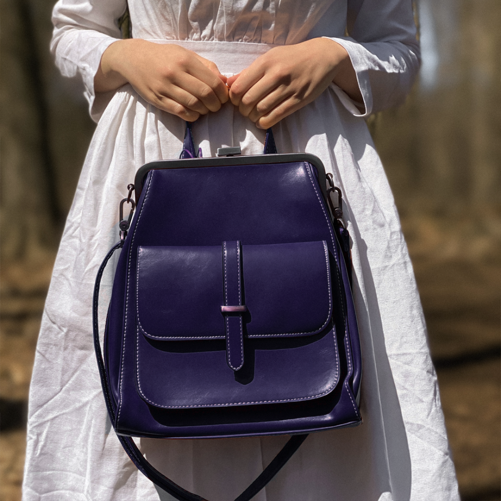 Victoria | Water-Repellent Crossbody Bag by Hannah