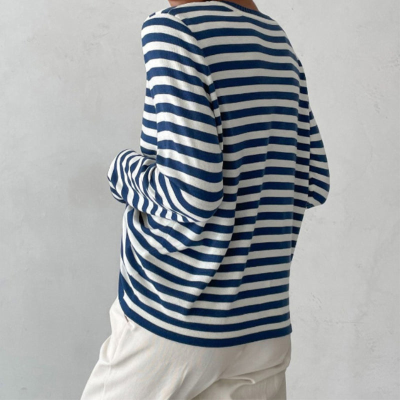 Avencea - Elegant Striped T-Shirt - Lightweight Fabric