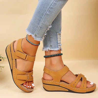 Loes ~ Open Toe Orthopedic Sandals
