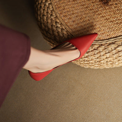 Sylvia | Timeless Style Kitten Heel