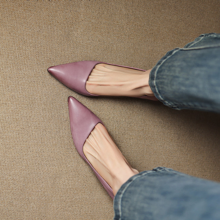 Sylvia | Timeless Style Kitten Heel