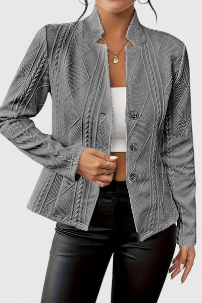NORTHLINE STUDIO | ELEGANT BUTTONED BLAZER