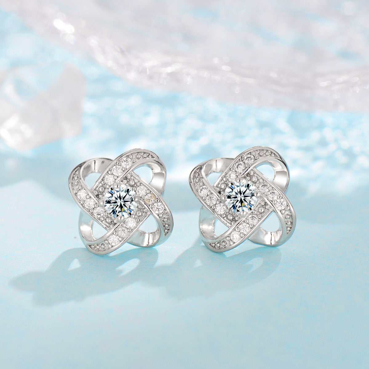Fleur de Givre Clover Knot Set | White Gold 16k