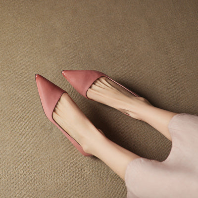 Sylvia | Timeless Style Kitten Heel