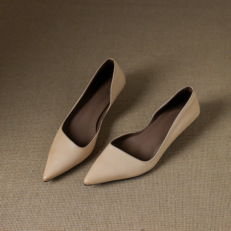 Sylvia | Timeless Style Kitten Heel